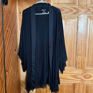 Victoria’s Secret Robe NWT